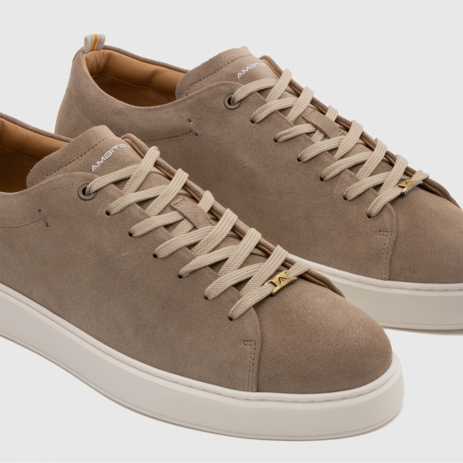 LEWIS Minimal Sneaker