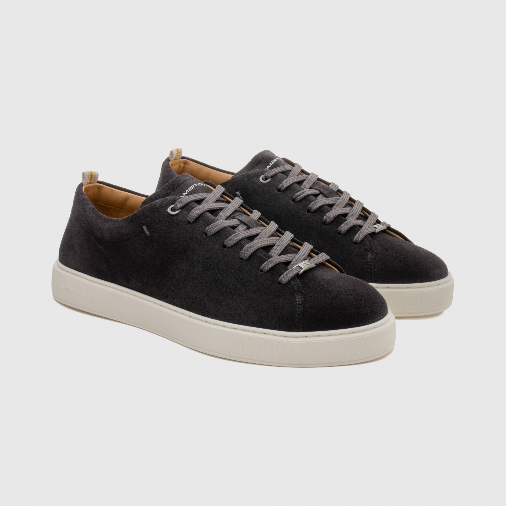 LEWIS Minimal Sneaker