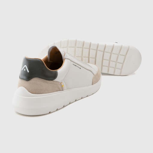 HOVER Slip-on Sneaker HOVER Slip-on Sneaker