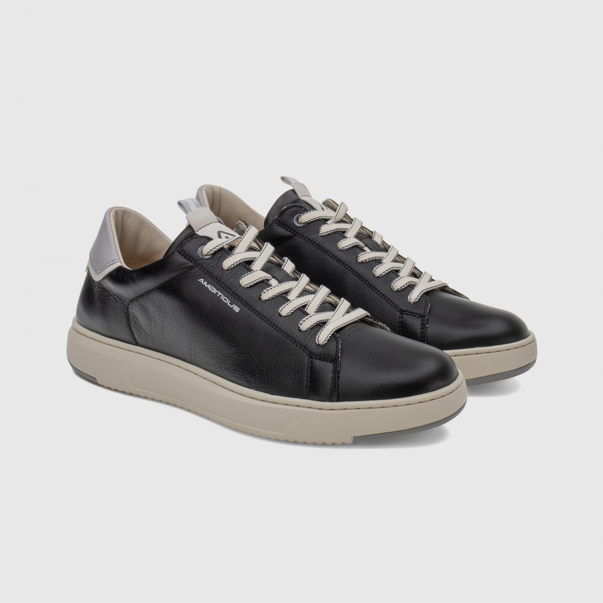 AKTIF Low-Top Sneaker