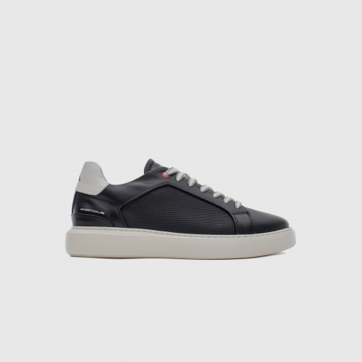 ECLIPSE Panel Sneaker