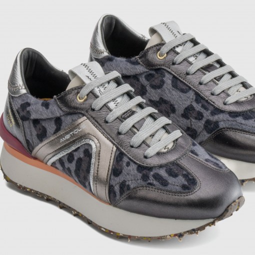 RHOME W Retro Runner