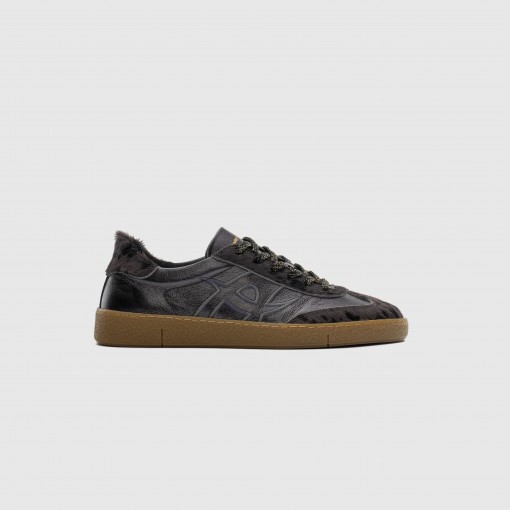 NOA Retro Sneaker