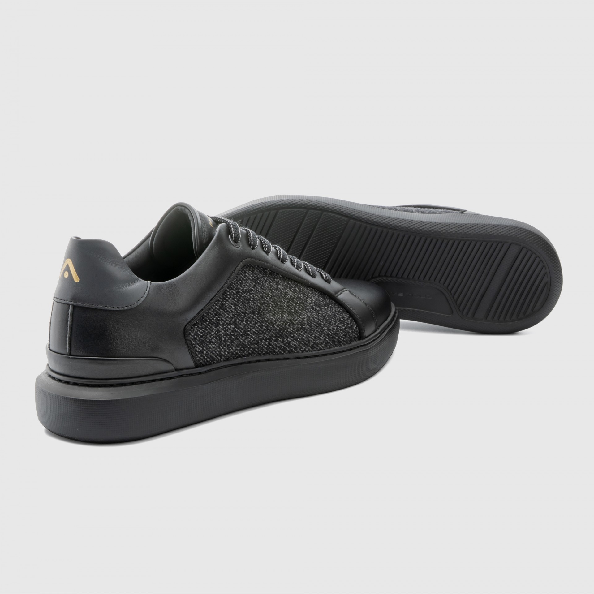 ECLIPSE Panel Sneaker