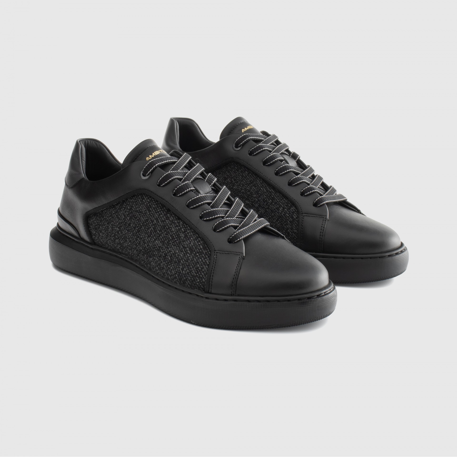 ECLIPSE Panel Sneaker