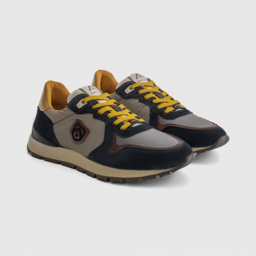 CROSBY Retro Sneaker