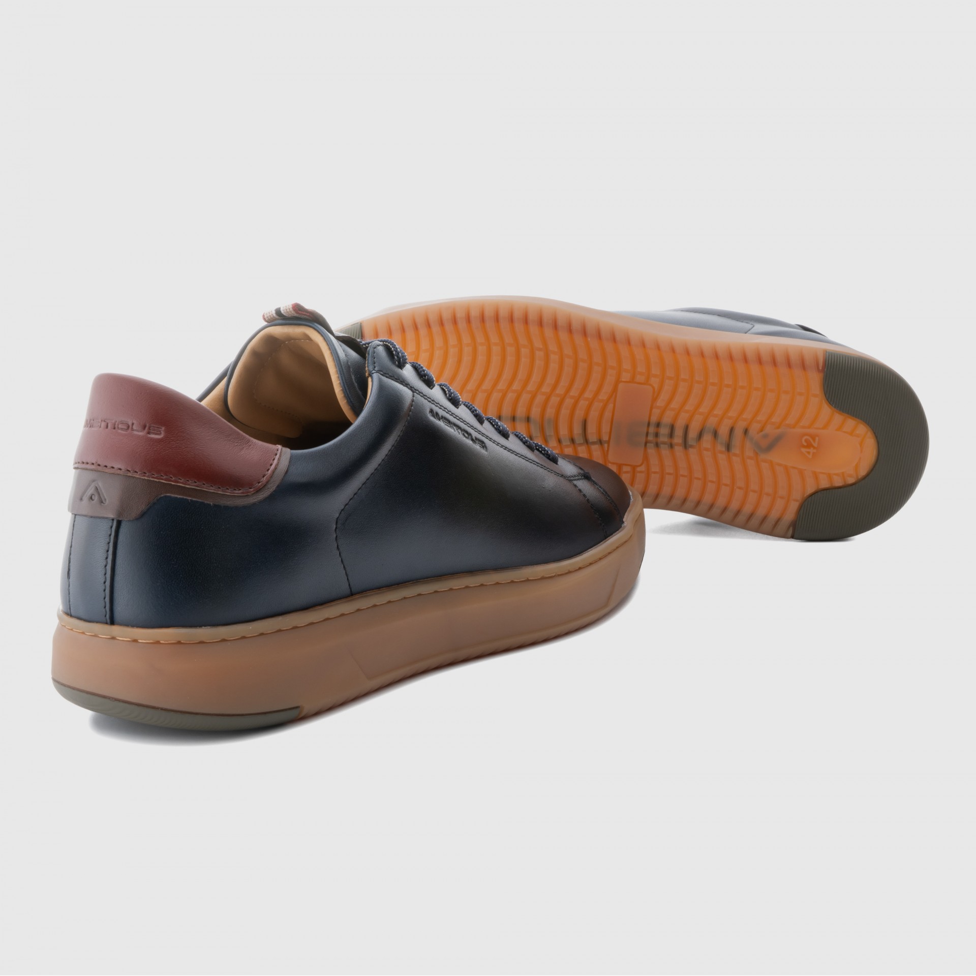 AKTIF Low-Top Sneaker