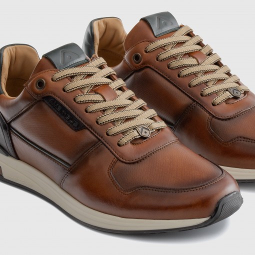 SLOW Classic Sneaker