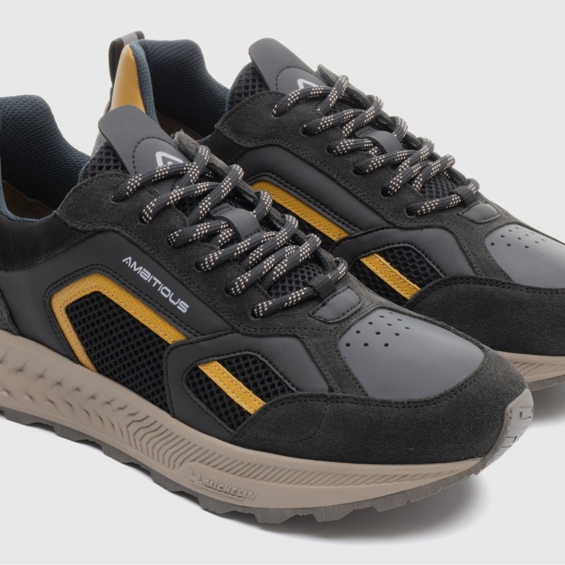 VENTURE Performance Runner