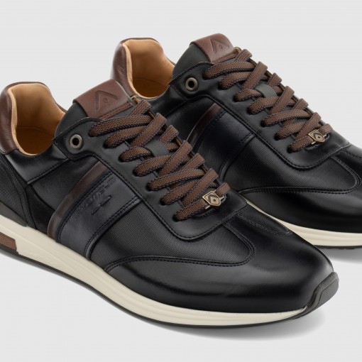 SLOW Classic Sneaker