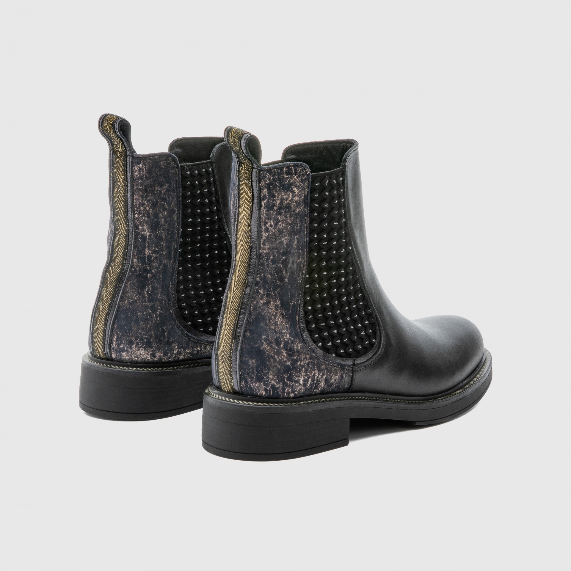 GISELLE Chelsea Boot