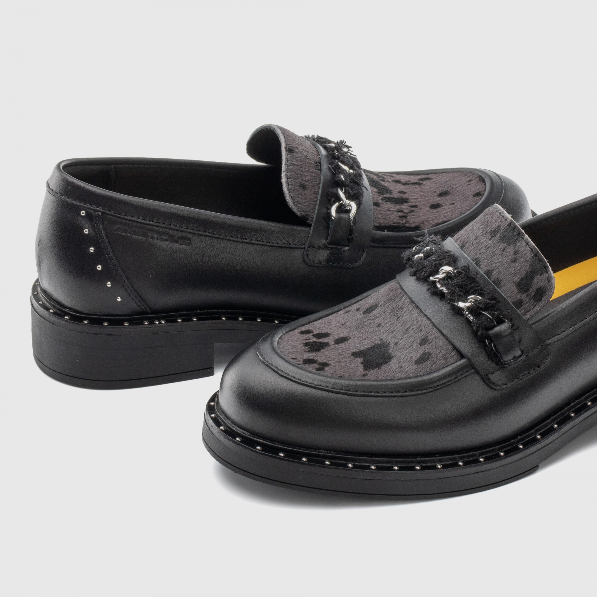 GISELLE Penny Loafer
