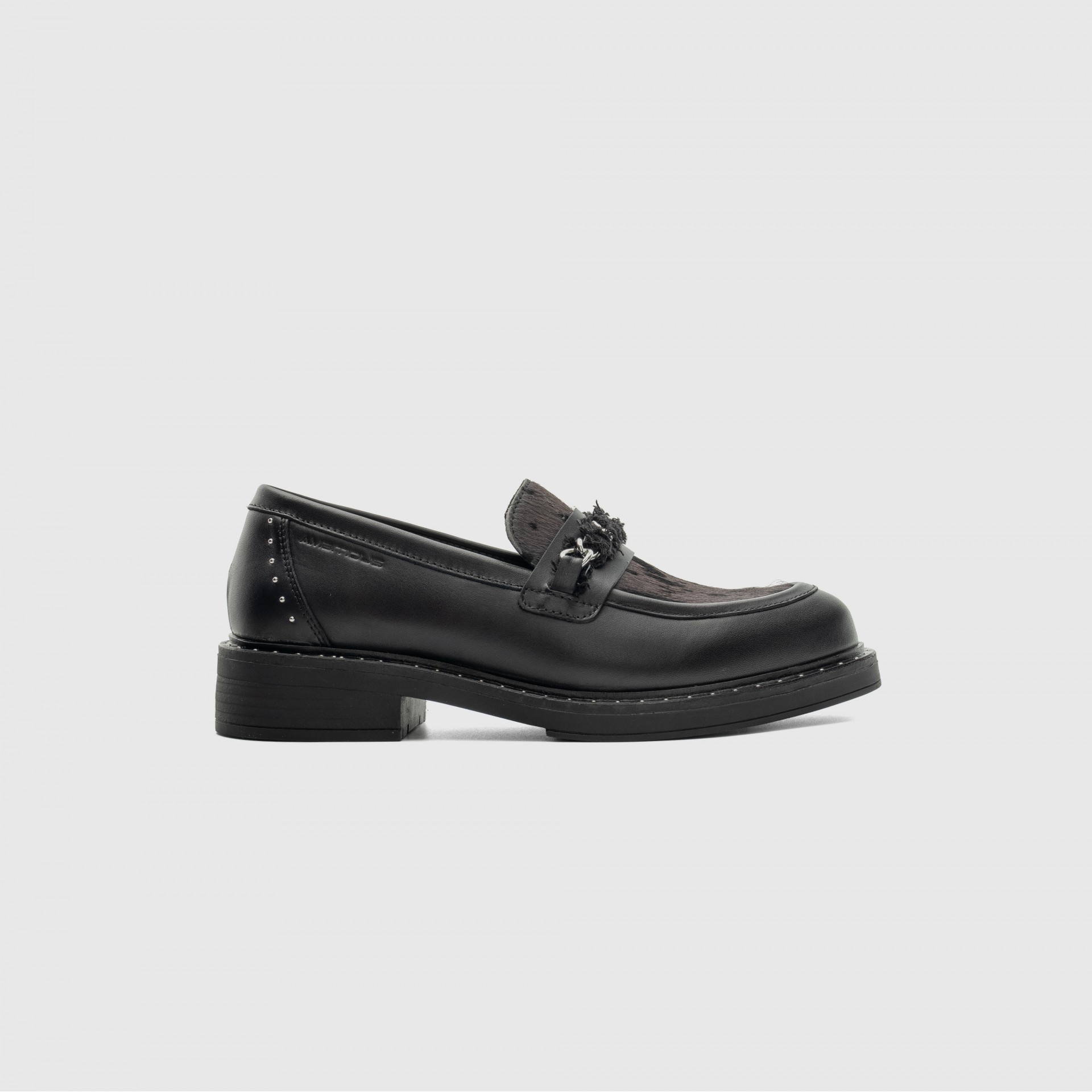 GISELLE Penny Loafer