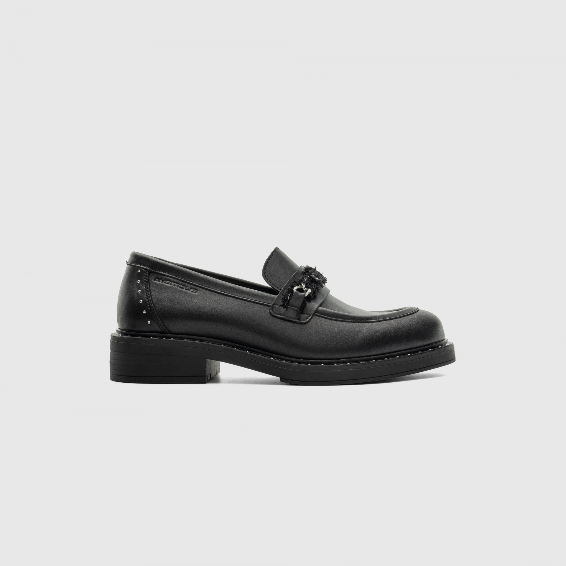 GISELLE Penny Loafer