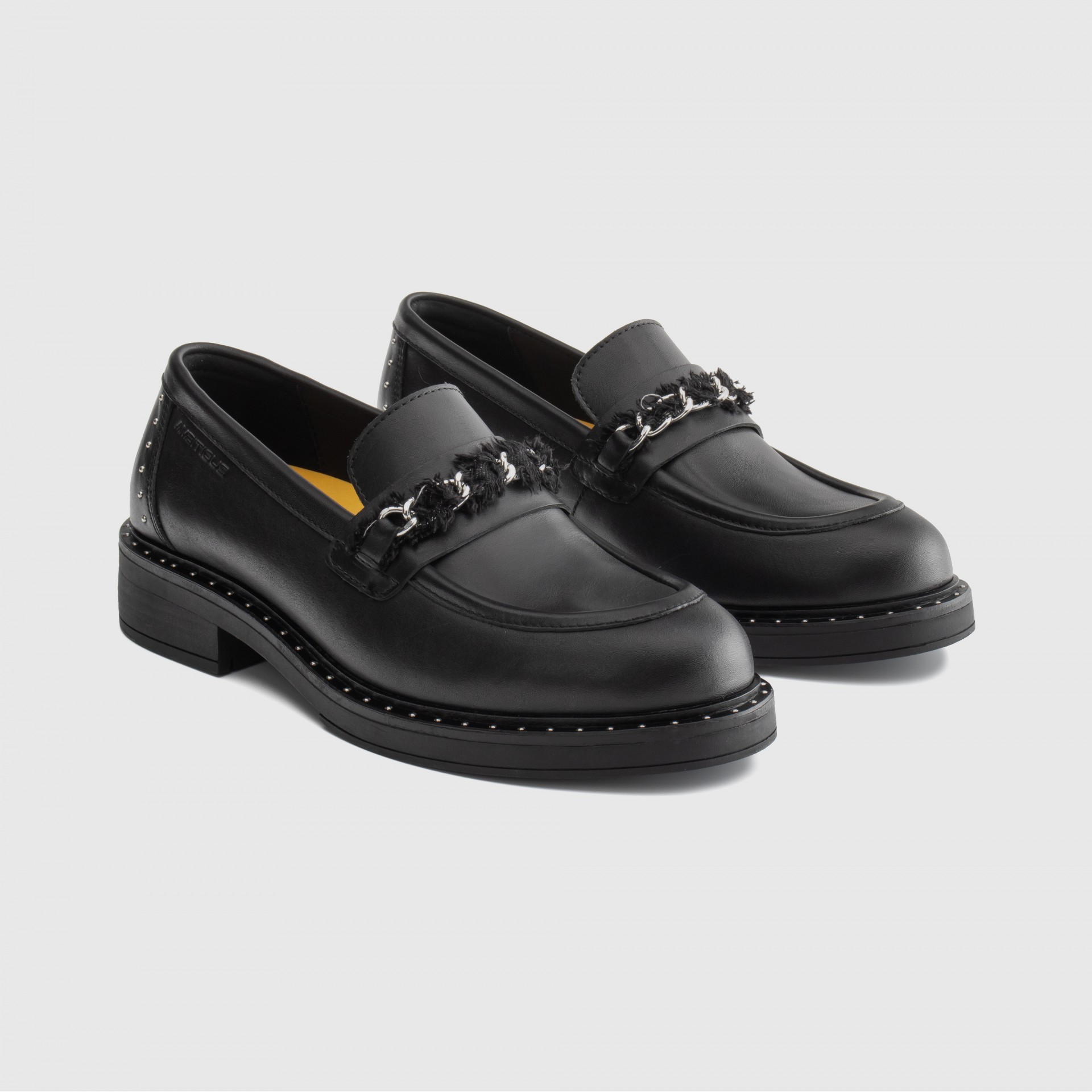 GISELLE Penny Loafer
