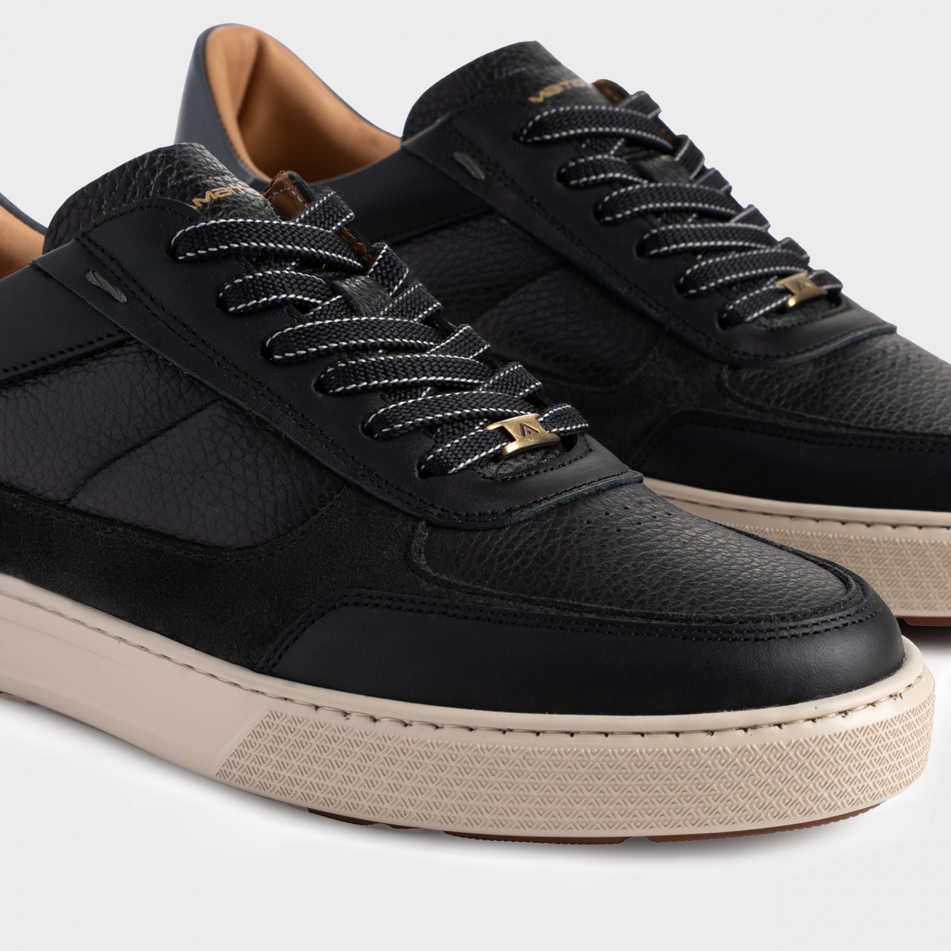 ANOPOLIS Panel Sneaker