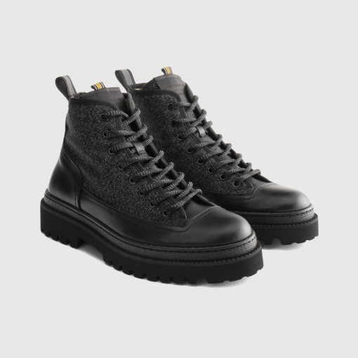 PELION Hiking Boot