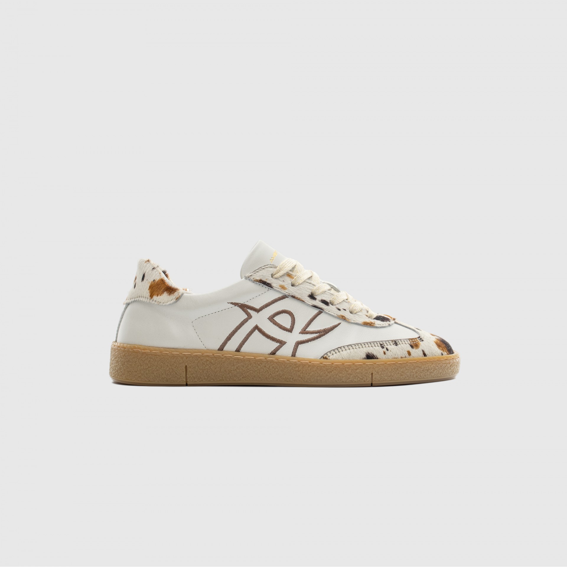 NOA Retro Sneaker