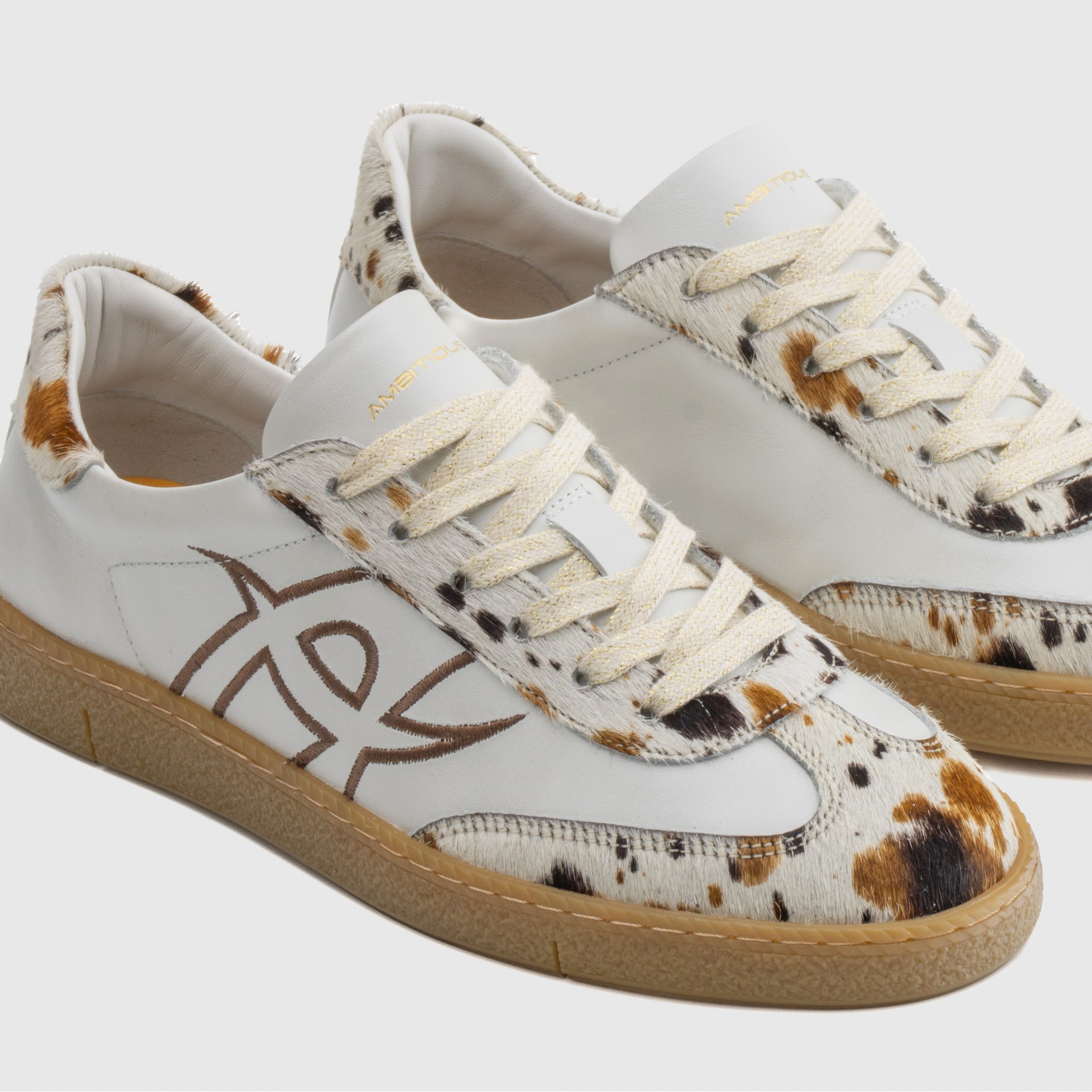 NOA Retro Sneaker