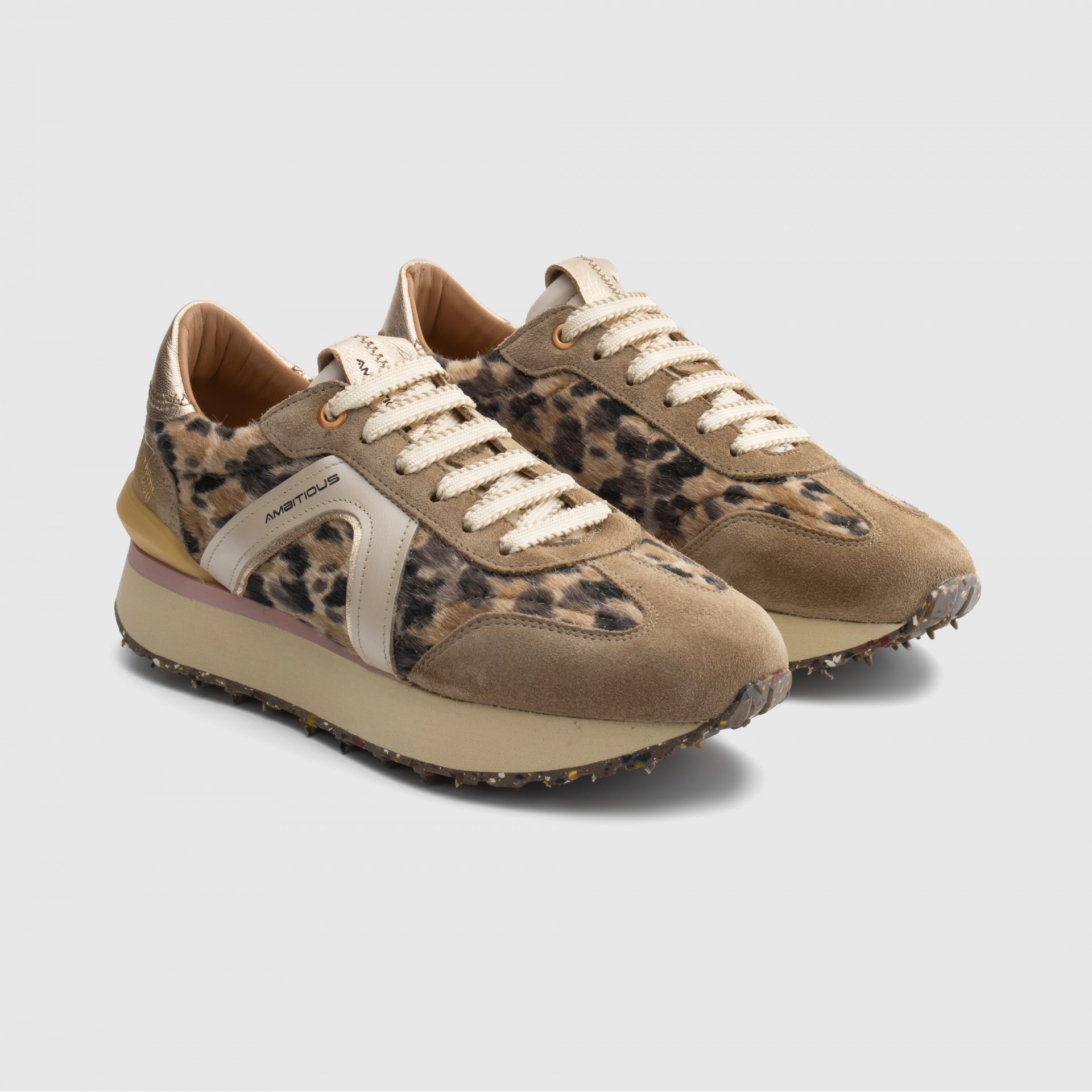 RHOME W Retro Runner