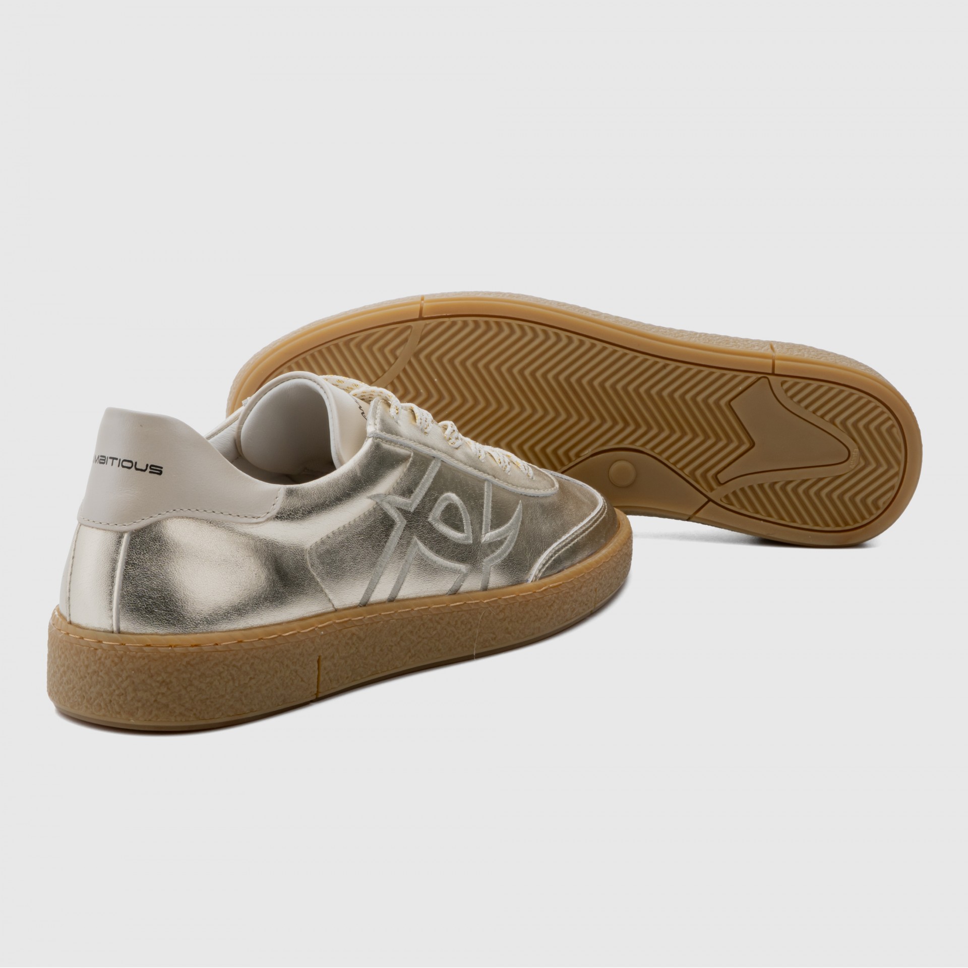 NOA Retro Sneaker