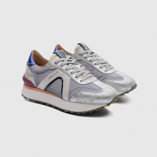RHOME W Retro Runner