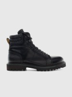 BLACK BLACK