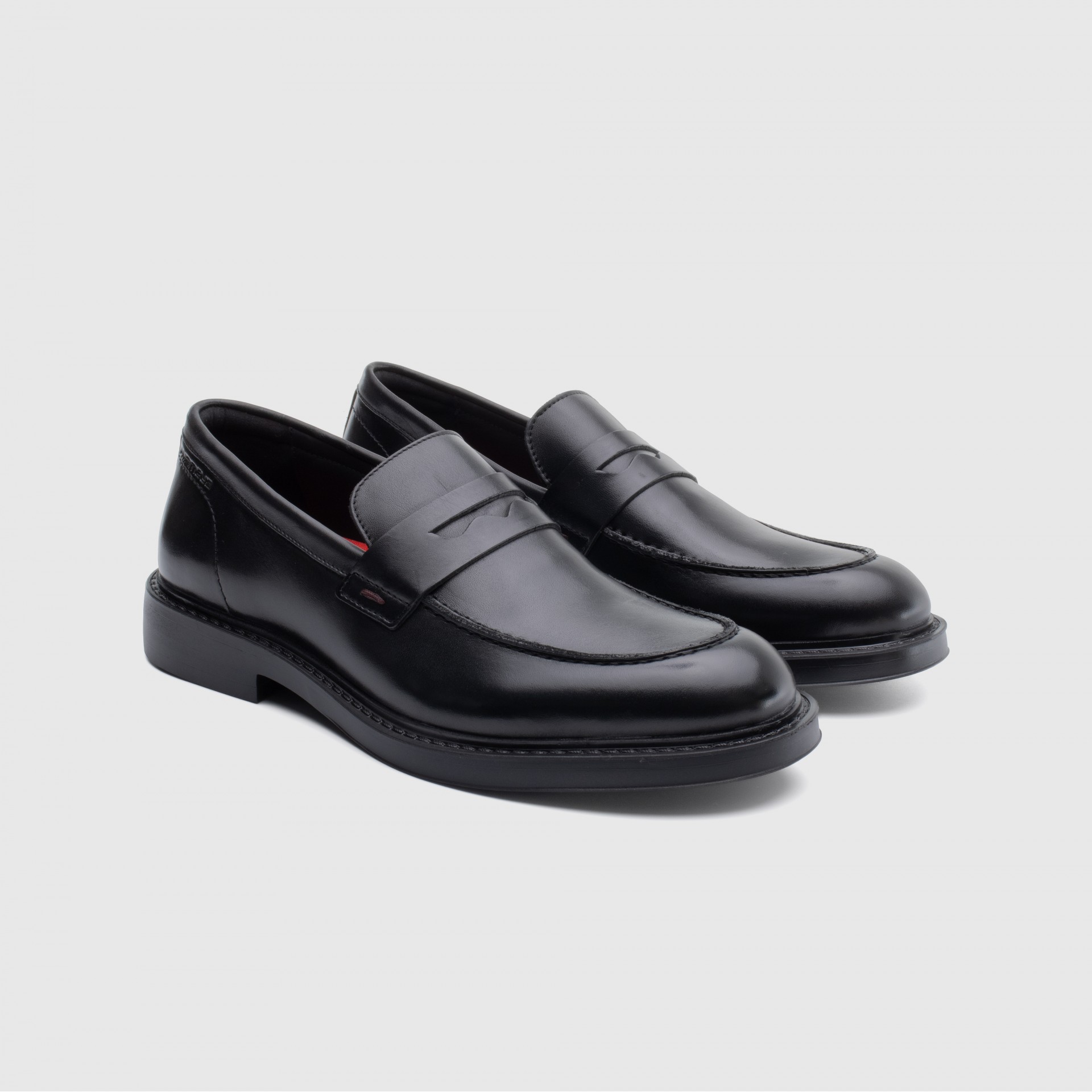 SMART Loafer