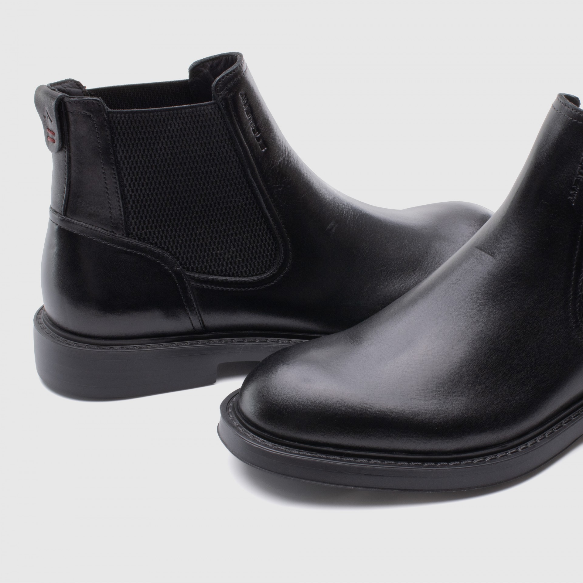 SMART Chelsea Boot
