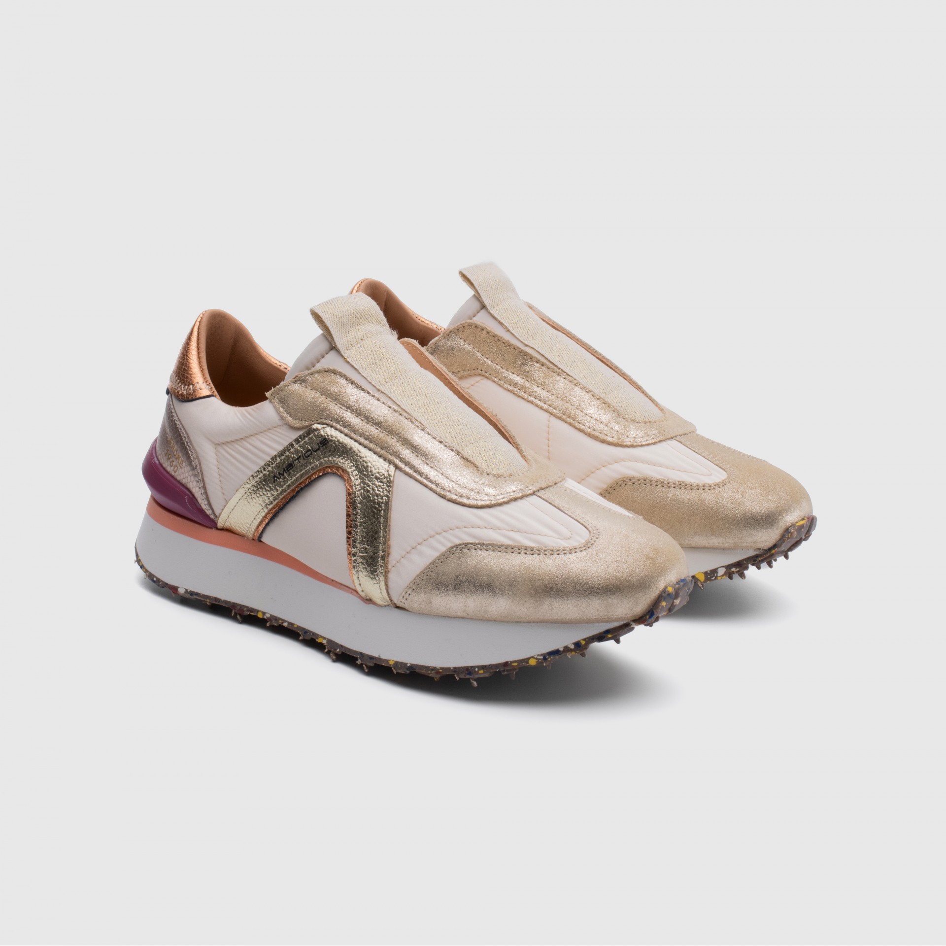 RHOME W Retro Runner