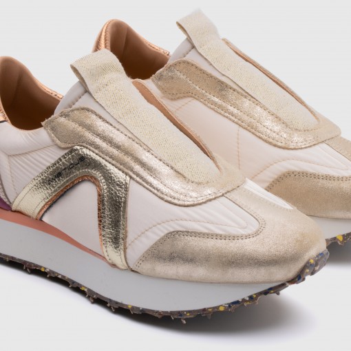 RHOME W Retro Runner