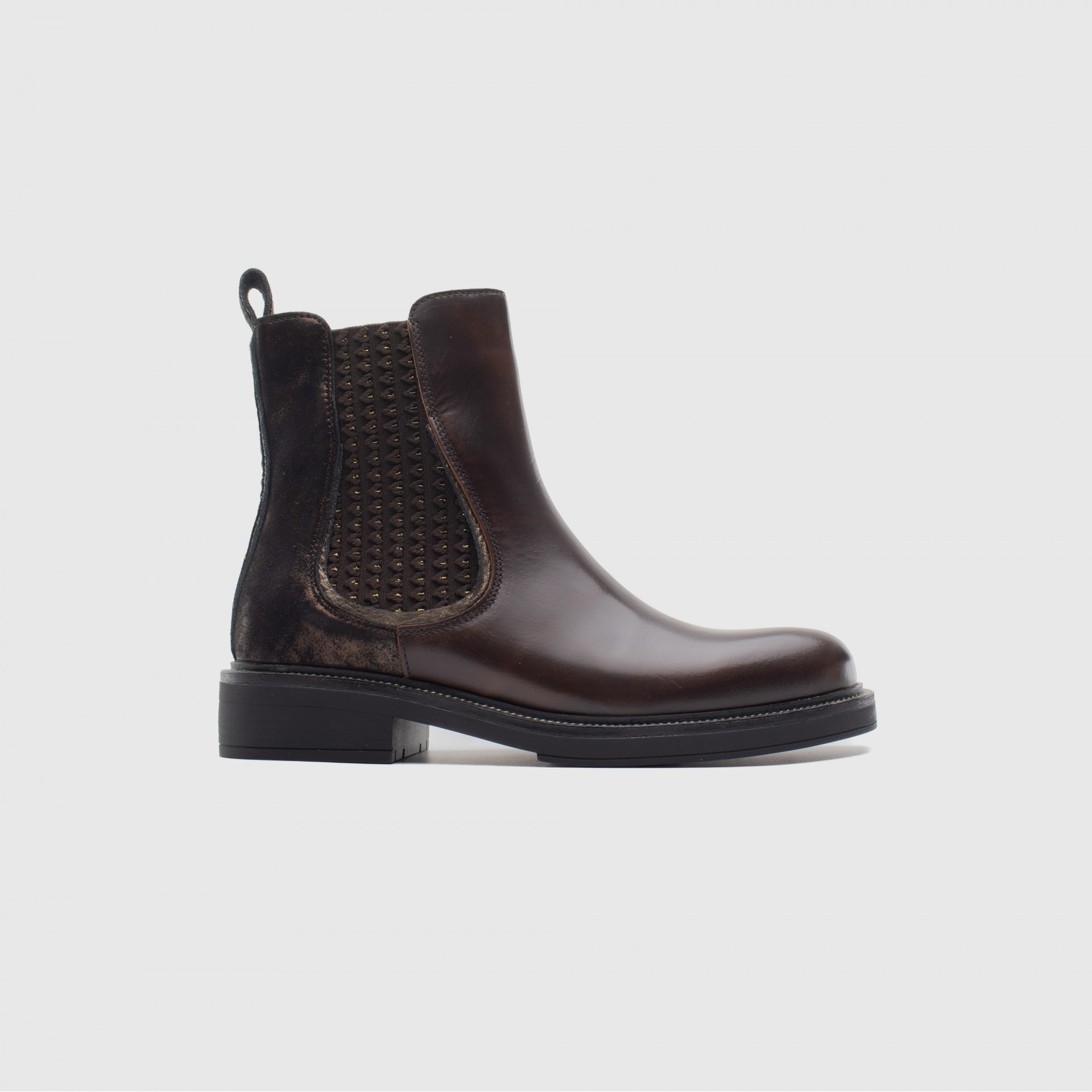 GISELLE Chelsea Boot