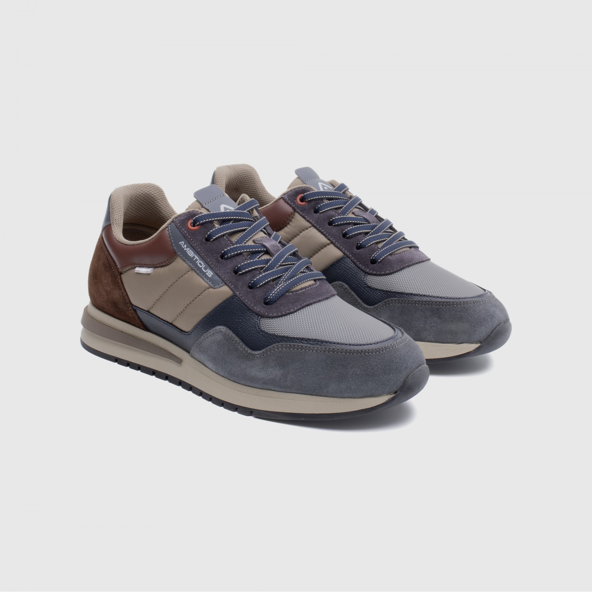 TEMPLE Quilted Sneaker