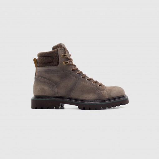ERO Hiking Boots