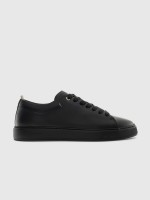 Black Black