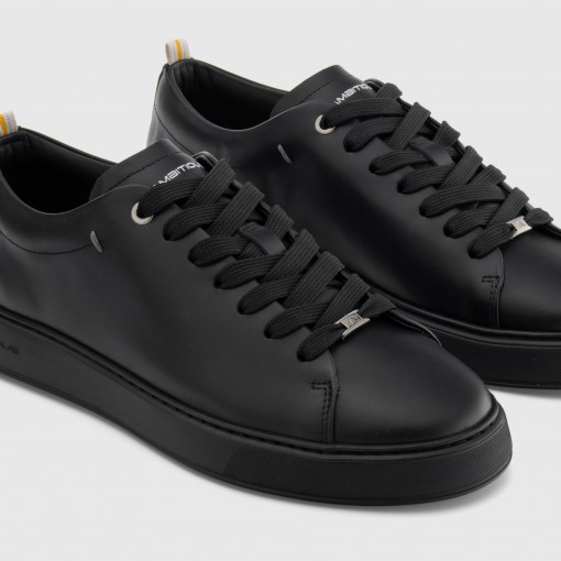 LEWIS Minimal Sneaker