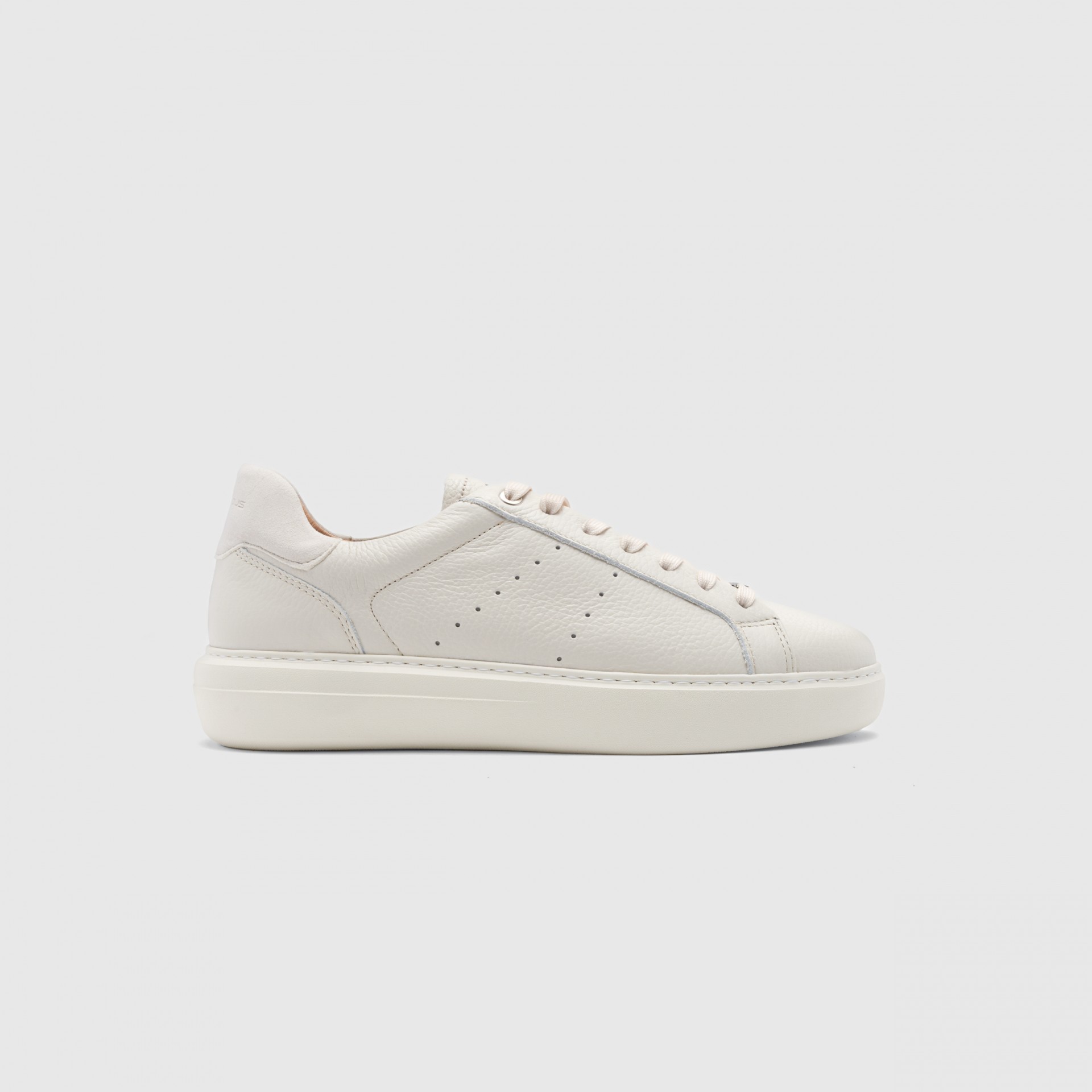 PHOENIX Low-Top Sneaker