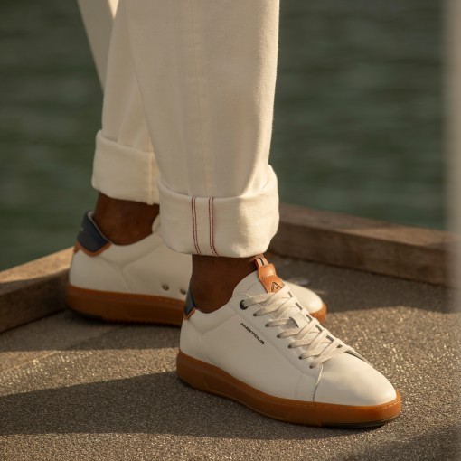 AKTIF Low-Top Sneaker AKTIF Low-Top Sneaker