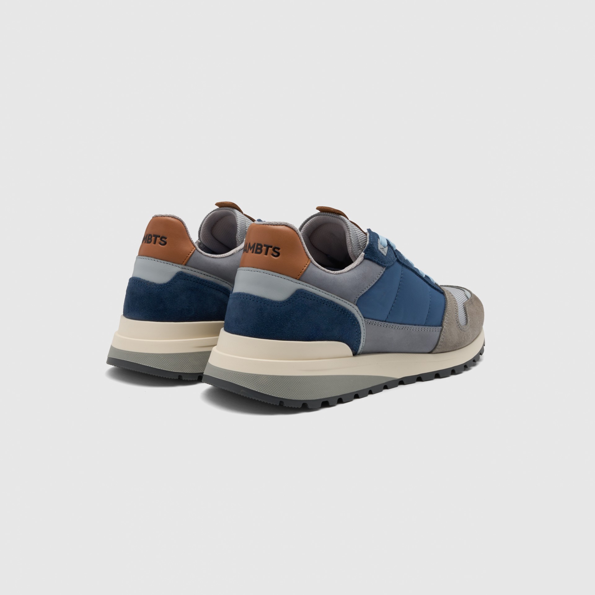 TEDDY Padded Sneaker