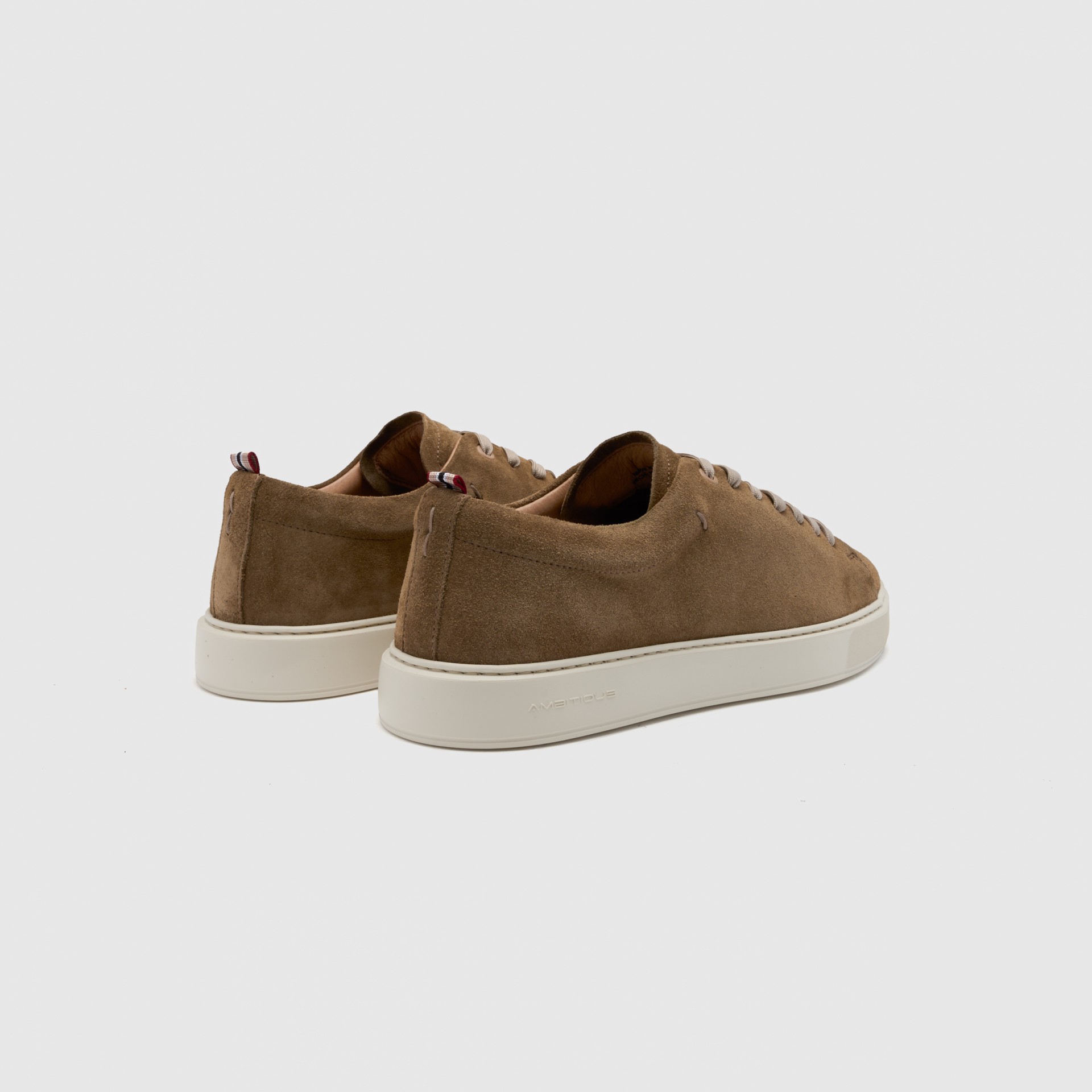 LEWIS Minimal Sneaker