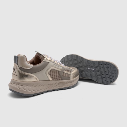 VENTURE Performance Runner