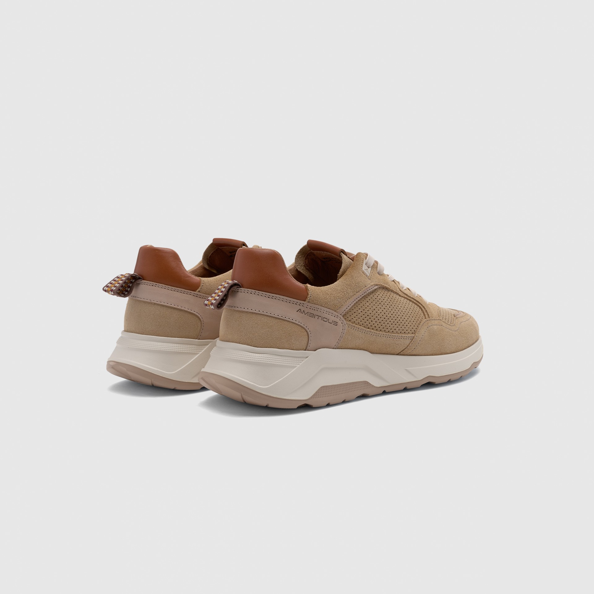 RIDER Perforated Runner