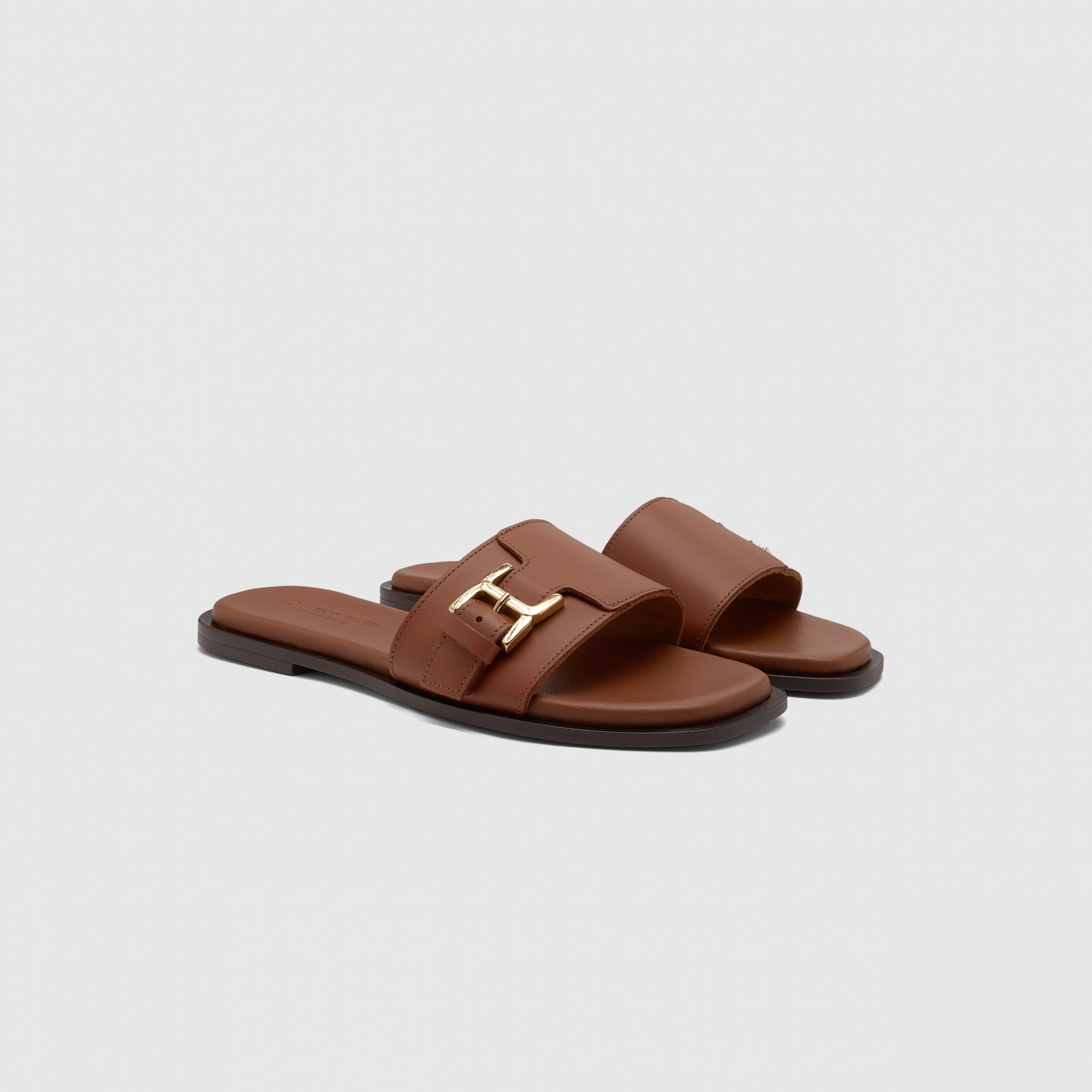 CLEO Leather Slides