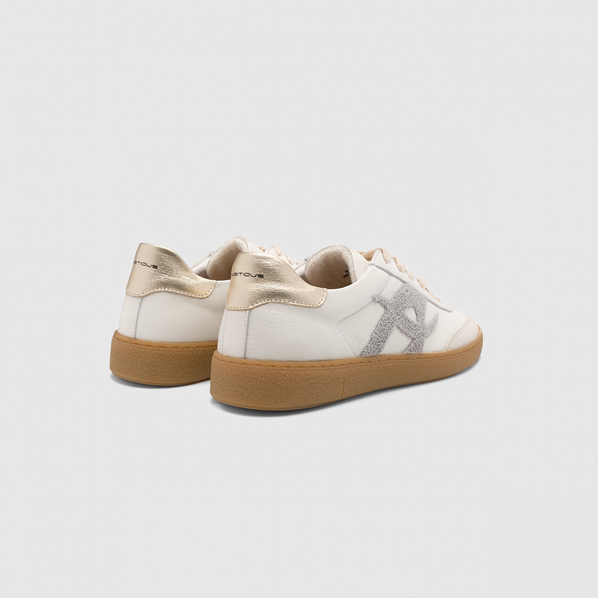 NOA Retro Sneaker