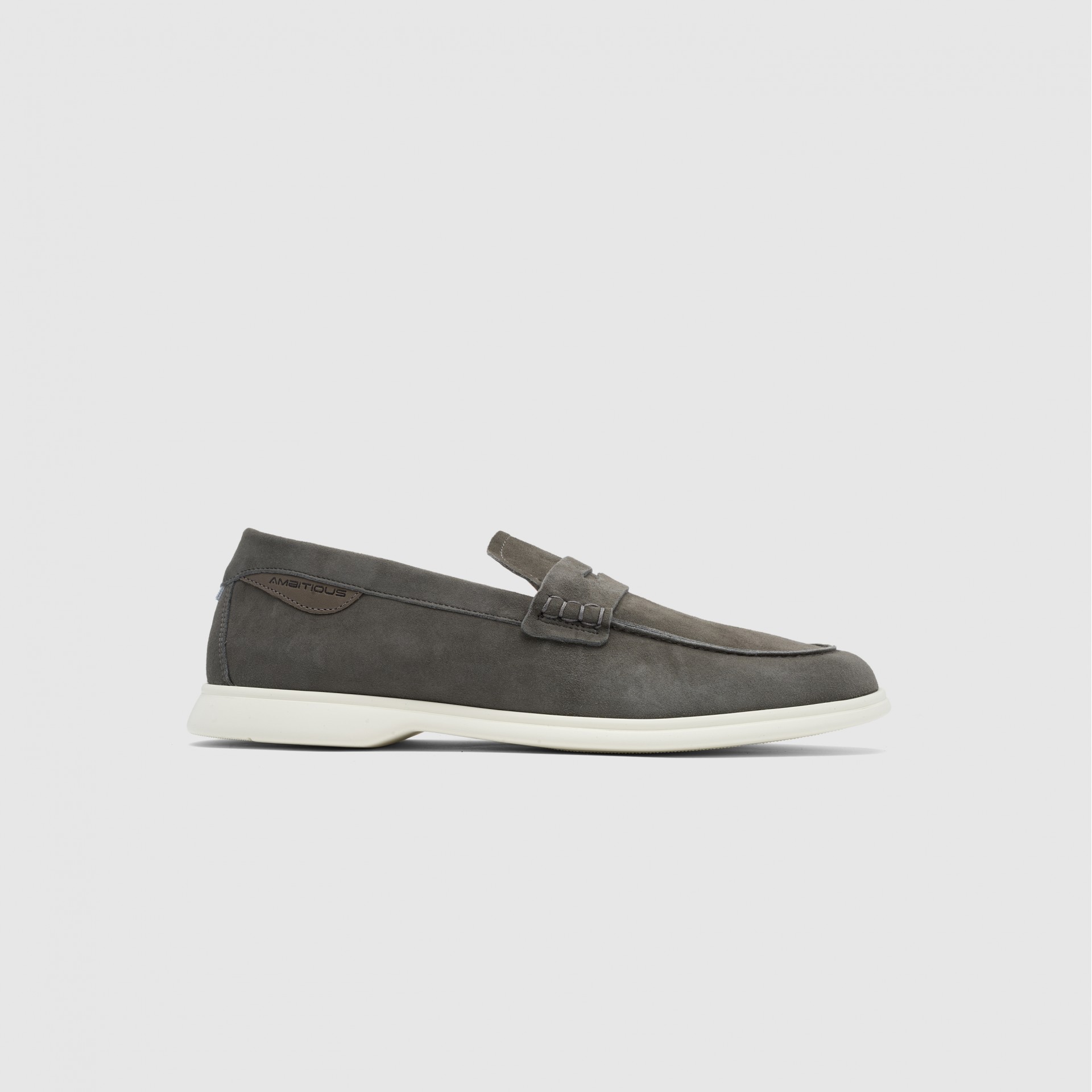 DAN Suede Penny Loafer