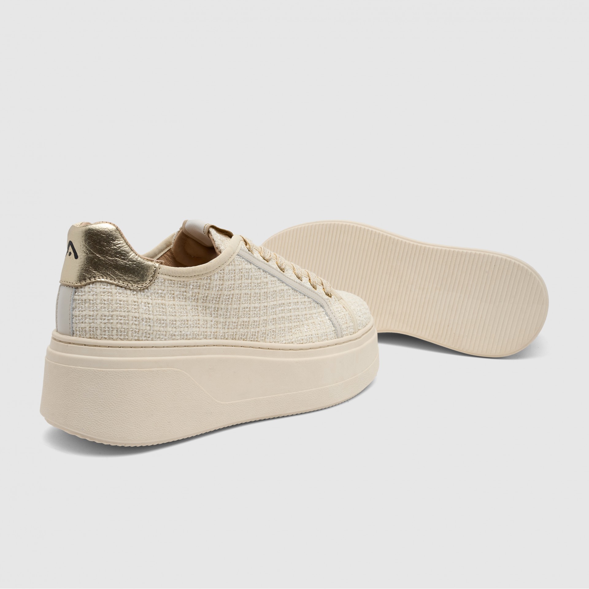 AMY Platform Sneaker