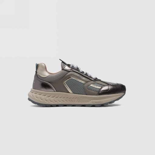 VENTURE Performance Runner