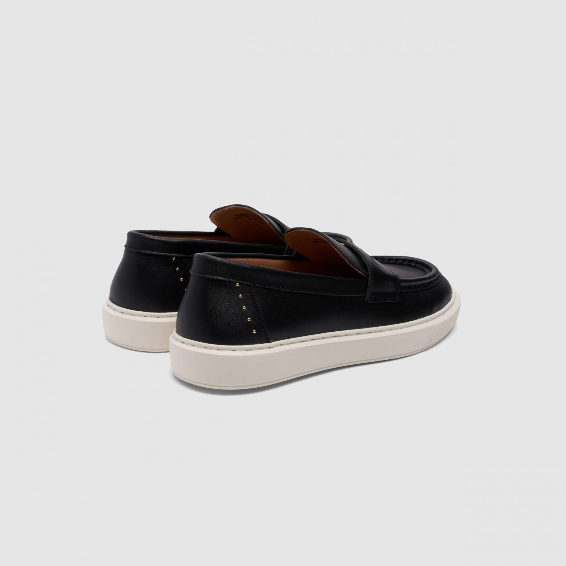 VIOLET Penny Loafer