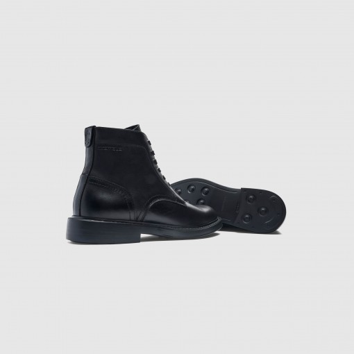 SMART Lace-Up Boot SMART Lace-Up Boot