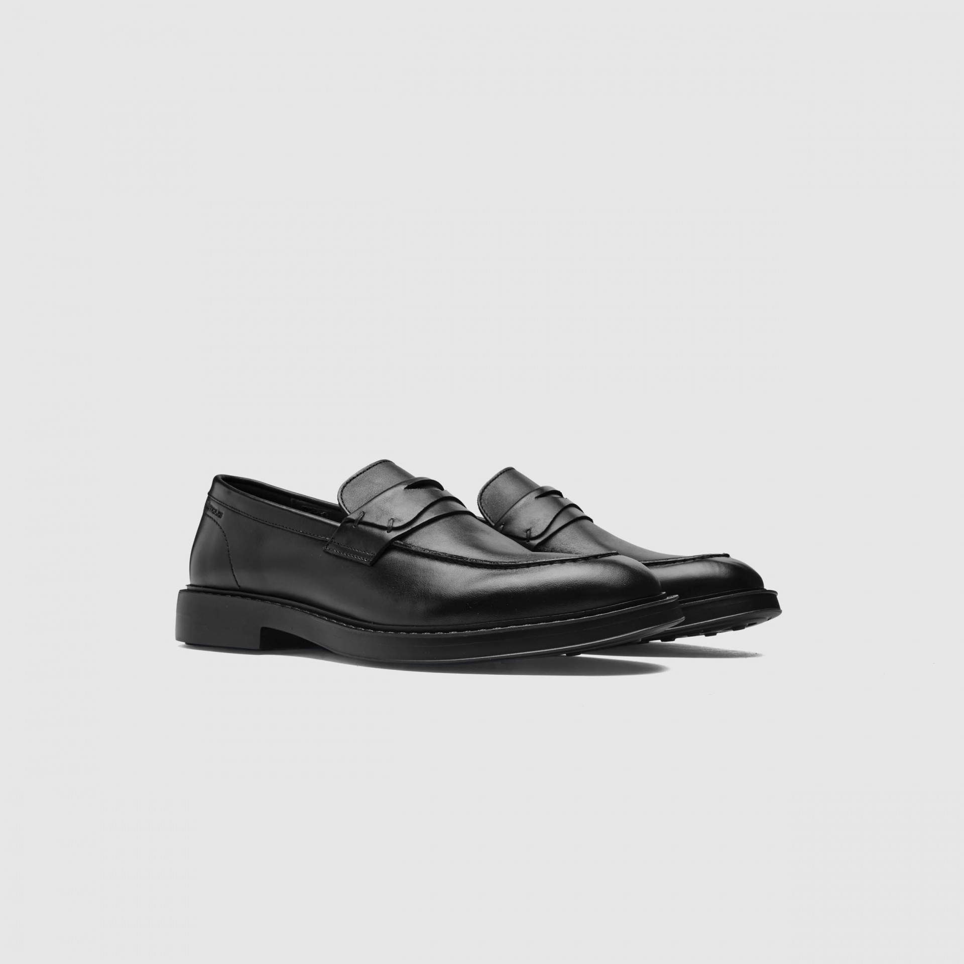 SMART Loafer